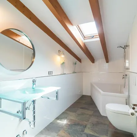 Spacious, Right On The Beach, Large Terrace Apartment *