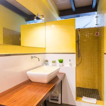 Apartment Spacious, Right On The Beach, Large Terrace