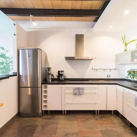 Spacious, Right On The Beach, Large Terrace Apartment